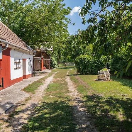 Authentic With Large Garden